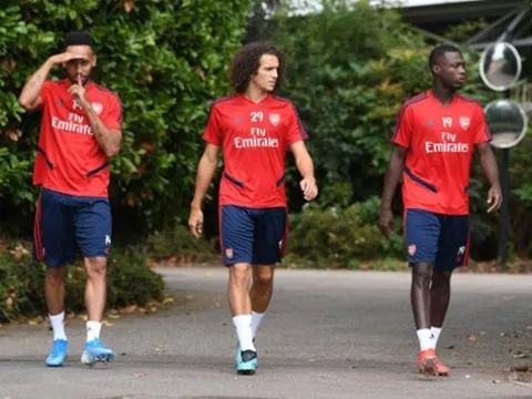 Arsenal mua "máy chém Bờ Biển Ngà", Owen nói thẳng số phận mùa tới
