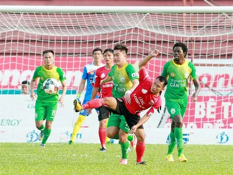 Thuyết phục Sancho ở lại, Dortmund sẵn sàng trả lương cực khủng