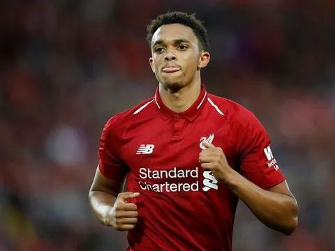 Trent Alexander-Arnold bỏ xa tất cả ở khả năng tạt bóng
