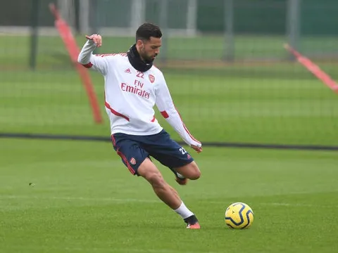 Sở trường phòng ngự, tân binh của Arsenal vẫn thực hiện tốt điều này