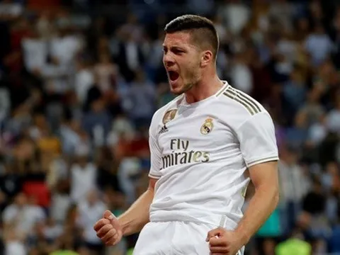 XONG! Được Real mời gọi, Man Utd nhanh chóng chốt thương vụ Luka Jovic