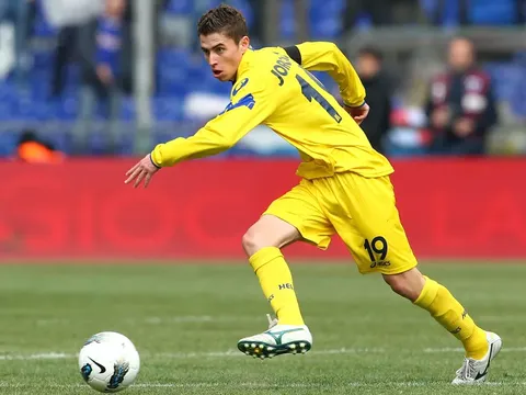 'Chỉ 20 euro/tuần, tôi chán nản và gọi mẹ trong nước mắt'