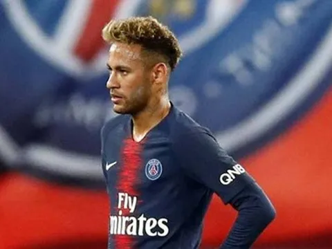 Neymar - Chữ tài đi với chữ tai một vần