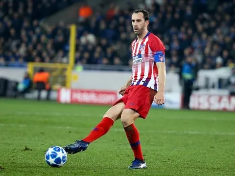 Diego Godin gặp Antonio Conte như cá gặp nước