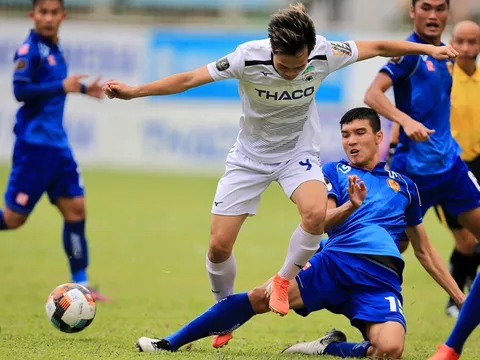 Đấu sớm vòng 14 V-League 2019: HAGL thất thủ tại phố núi, Thanh Hóa thăng hoa ở phố biển