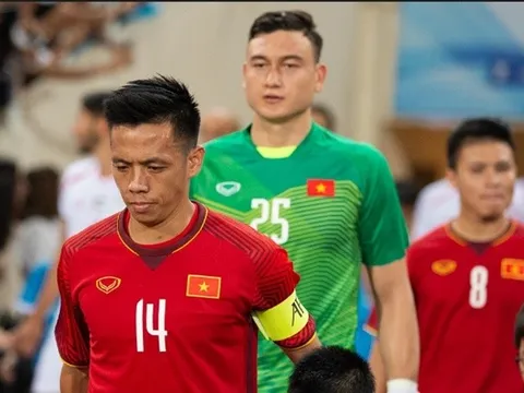 Quyết "rừng" tài năng, nhưng thời thế lại không chọn anh