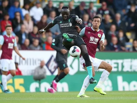 TRỰC TIẾP Burnley 0-3 Liverpool: The Kop tái chiếm ngôi đầu (KT)