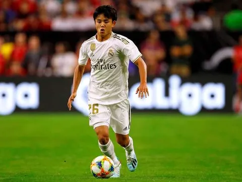 'Messi Nhật Bản' được đánh giá cao nhất trận Real thảm bại trước Atletico