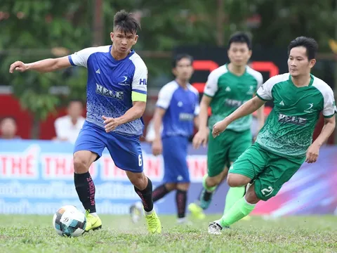 “Nhạc trưởng” Tuấn Vinh xứng danh “siêu phủi” Sài thành