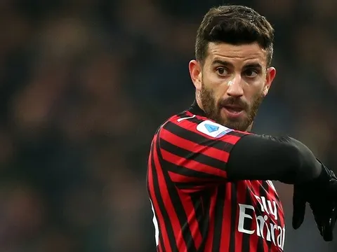 Điểm nhấn Liverpool 1-2 Sevilla: Giao hữu khốc liệt