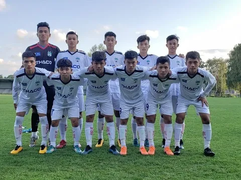 Khóa 4 HAGL JMG liên tục "hủy diệt" đối thủ tại Hà Lan