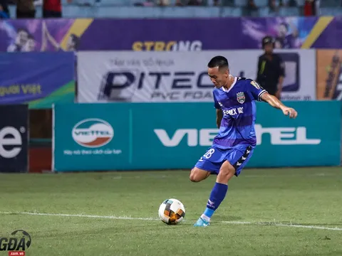 Tô Văn Vũ gặp chấn thương trước ngày lên tuyển