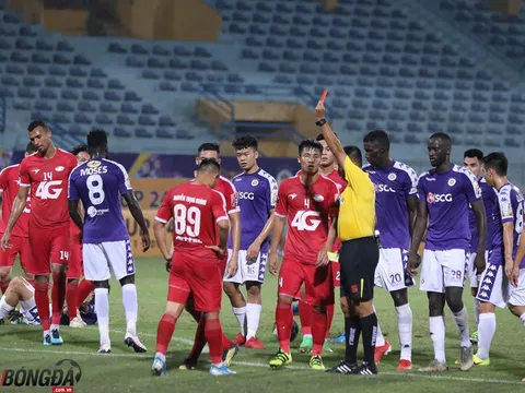 Trọng Hoàng dính thẻ đỏ, Hà Nội FC đánh bại Viettel với tỉ số đậm
