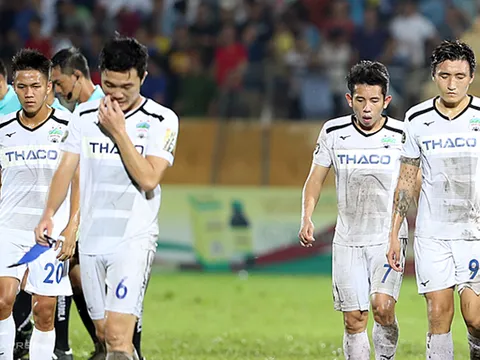 Góc nhìn: Hàng thủ "vô hình" của HAGL