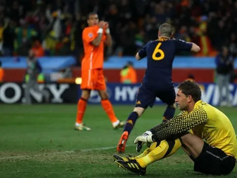 ĐH Hà Lan tranh hùng với TBN tại chung kết World Cup 2010 giờ ra sao?