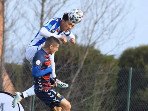 Đoàn Văn Hậu thử nghiệm đá trung vệ: Tia sáng cuối đường hầm tại Heerenveen?