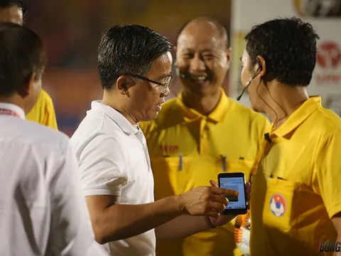 Trọng tài khiến HAGL "chết oan" bị đình chỉ làm nhiệm vụ