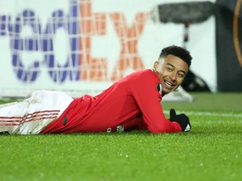 Hòa bạc nhược, fan Man Utd nổi khùng: "Tống khứ 2 kẻ vô vọng đó"