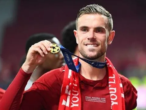 Đại diện trấn an Napoli, sao Real có thể sắp tới Serie A thi đấu