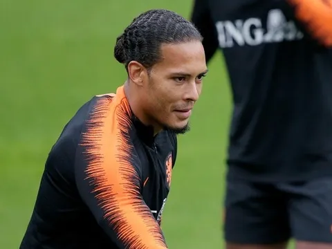 Hai cựu sao "Quỷ đỏ" tái ngộ Van Dijk, sẵn sàng đại chiến với người Đức