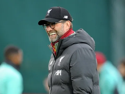 Jurgen Klopp rèn quân, hướng đến kỷ lục lịch sử của Arsenal
