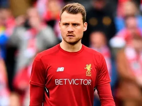 Mất 'hàng' Juve, đại gia Bồ Đào Nha đánh tiếng 'giải cứu' sao The Kop