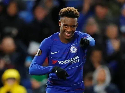 Hudson-Odoi bất ngờ phải xuống đội U21 Anh
