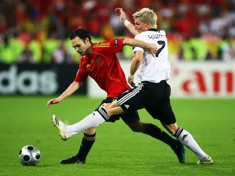 Jose Mourinho úp mở về tương lai