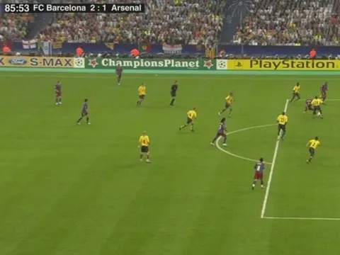 Hình ảnh này đã lấy hết nước mắt fan Arsenal