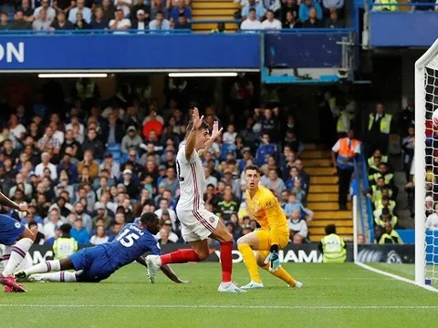 Zouma lại "báo hại" Chelsea, Lampard nói gì?