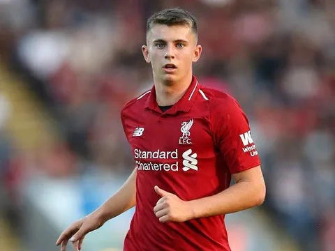 ''Kỷ lục gia'' Liverpool chuẩn bị tiếp tục đi ‘’tu nghiệp''