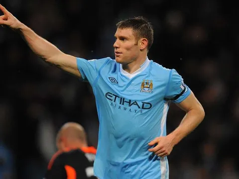CĐV City: 'James Milner chơi trận tri ân Kompany? Các anh đùa à?'