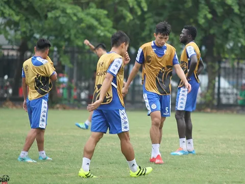 Hà Nội FC miệt mài tập luyện, quyết tâm đánh bại Ceres Negros