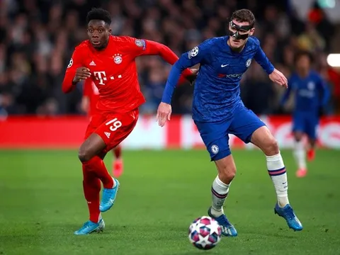 Joe Cole chỉ rõ sai lầm 'chí tử' khiến Chelsea thua tan nát trước Bayern