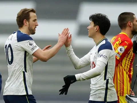 Son-Kane thăng hoa, giúp Tottenham lập thành tích vô tiền khoáng hậu