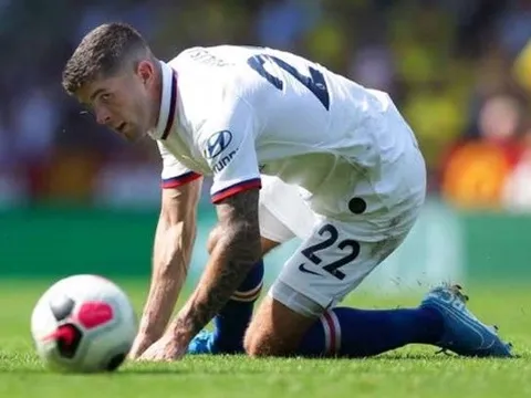 Pulisic: "Chấn thương kì dị cướp mất mùa giải đầu tiên của tôi"