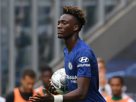 "Cậu ấy sẽ phá bỏ lời nguyền số 9"