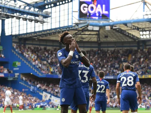 HLV Lampard khen ngợi học trò sau màn trình diễn ấn tượng