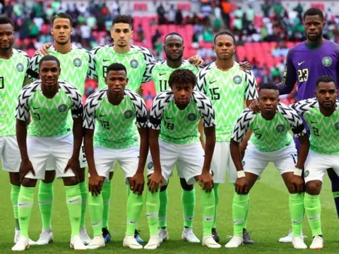 Alex Iwobi có tên trong top những cầu thủ xuất sắc nhất Nigeria hiện tại