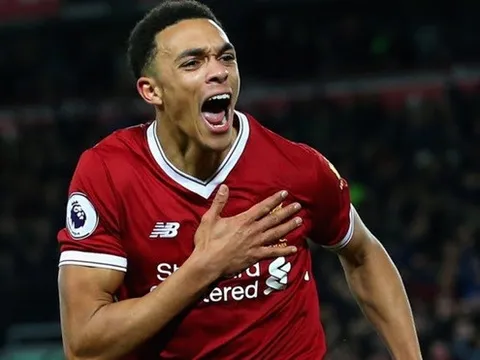 'Đó là điểm mấu chốt khiến hậu vệ phải của Liverpool hay hơn của Man United'