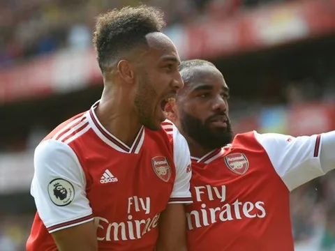 Lacazette tiết lộ gây sốc, Aubameyang lại bị hoài nghi về tương lai