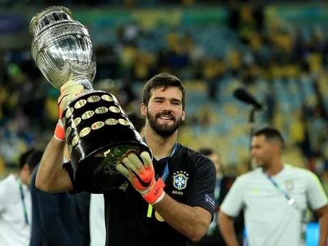 Học trò nâng cúp, đây là phản ứng của Jurgen Klopp