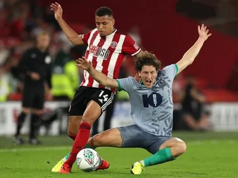 'Đứa con hư' tỏa sáng khiến sao M.U phấn khích, fan 'rớt nước mắt'