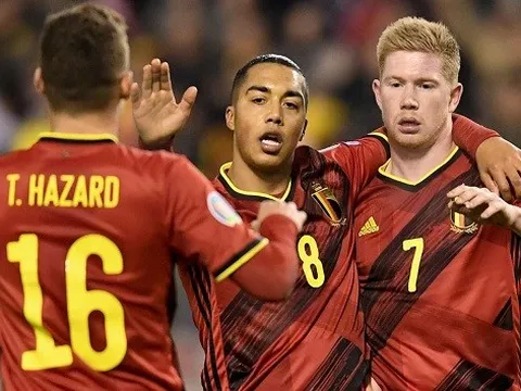 'Anh ấy là tiền vệ đẳng cấp nhất Premier League'