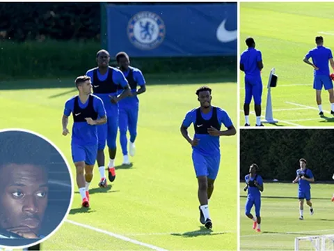 Thần đồng 19 tuổi tái xuất trên sân tập Chelsea