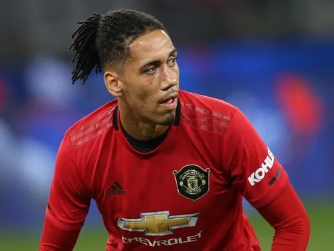 Hành động lạ lẫm, 'tàn dư' của Sir Alex hết cửa trở lại Man Utd?