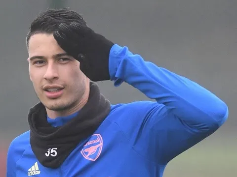 Partey đua tốc độ với Pepe, so kè Xhaka, theo kèm 'kẻ thay thế Ozil'