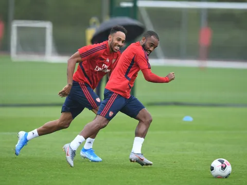 Tân binh sẵn sàng cùng Arsenal chinh phục chiếc cúp đầu tiên