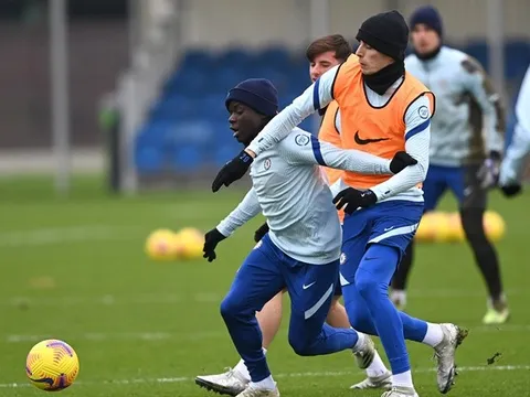 Ziyech tái xuất, Havertz méo miệng vì Kante, Chelsea lên dây cót đấu Man City