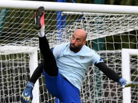 8 cầu thủ phải cách ly, Chelsea tập luyện với những ai?